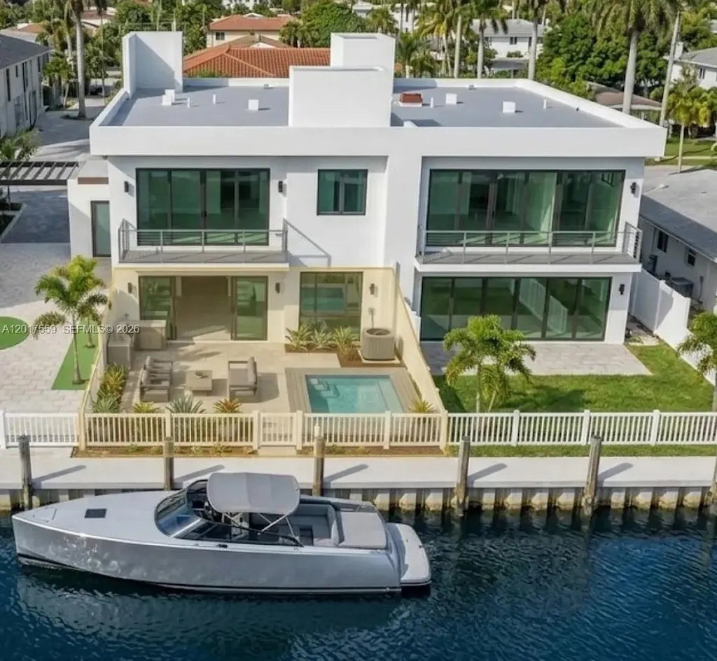 4640 SW 32nd Avenue Dania Beach FL 33312