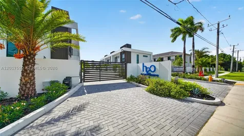 4640 SW 32nd Avenue Dania Beach FL 33312