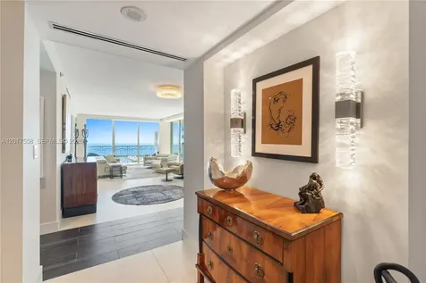 3350 SW 27th Avenue Coconut Grove FL 33133