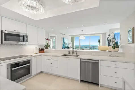 3350 SW 27th Avenue Coconut Grove FL 33133