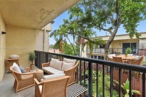4165 SW 66th Terrace Davie FL 33314