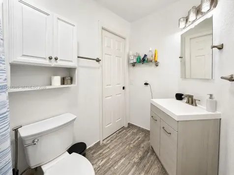 17184 SW 138th Court Miami FL 33177
