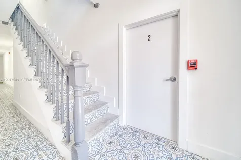2352 SW 5th Street Miami FL 33135