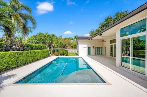 7944 SW 187 Street Cutler Bay FL 33157