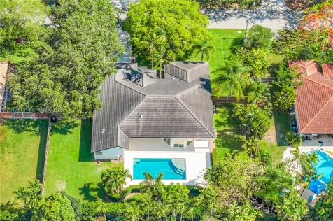 7944 SW 187 Street Cutler Bay FL 33157