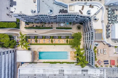 2100 Park Avenue Miami Beach FL 33139