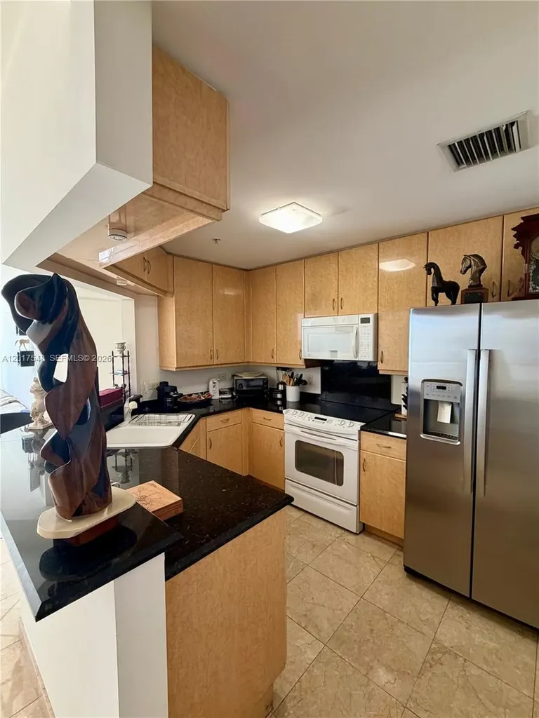 801 Brickell Key Boulevard Miami FL 33131