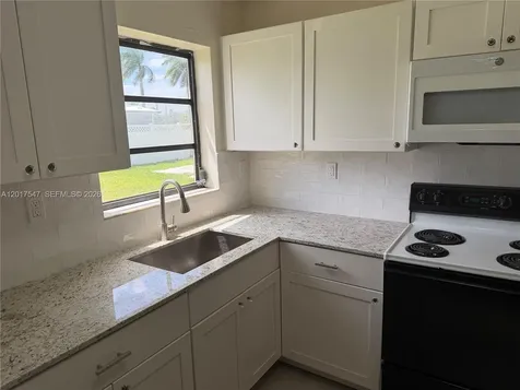 10375 SW 152nd Terrace Miami FL 33157