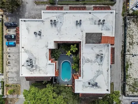 685 Miller Drive Miami Springs FL 33166