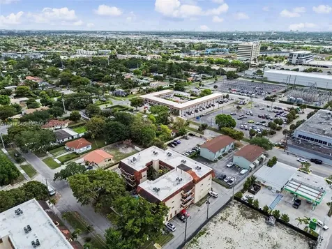 685 Miller Drive Miami Springs FL 33166