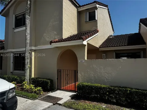 6532 NW 170th Terrace Hialeah FL 33015