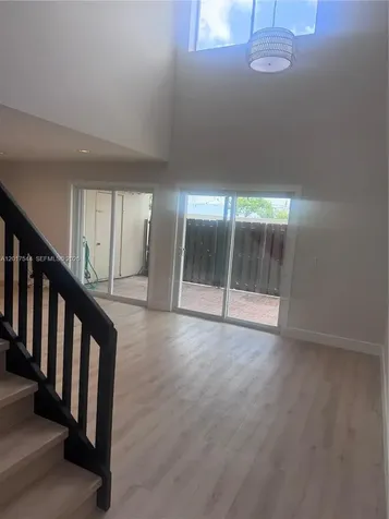 6532 NW 170th Terrace Hialeah FL 33015