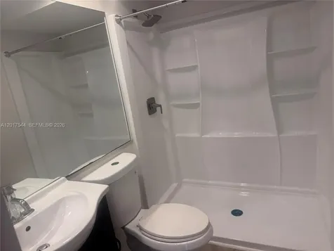 6532 NW 170th Terrace Hialeah FL 33015