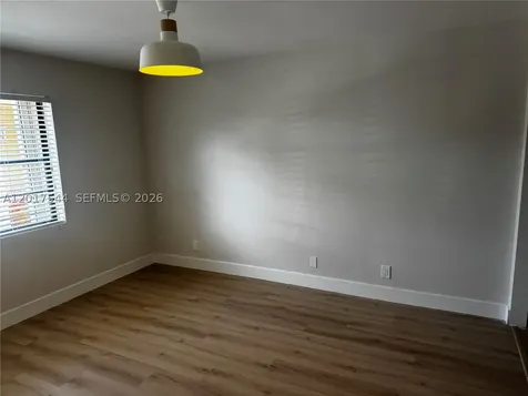 6532 NW 170th Terrace Hialeah FL 33015
