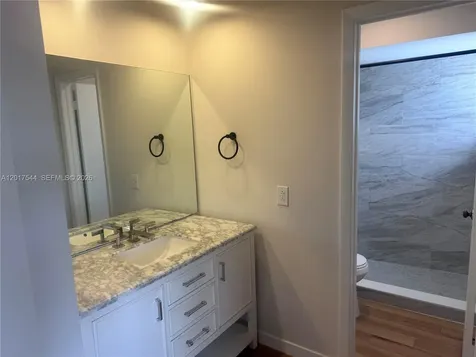 6532 NW 170th Terrace Hialeah FL 33015