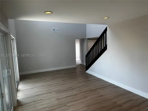 6532 NW 170th Terrace Hialeah FL 33015