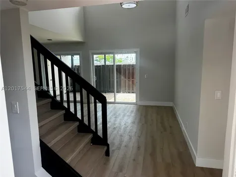 6532 NW 170th Terrace Hialeah FL 33015