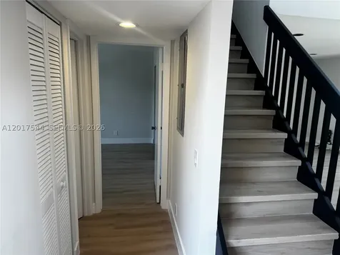 6532 NW 170th Terrace Hialeah FL 33015