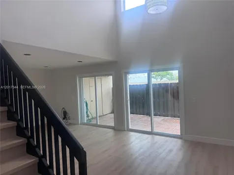 6532 NW 170th Terrace Hialeah FL 33015