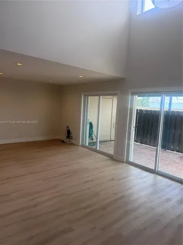 6532 NW 170th Terrace Hialeah FL 33015