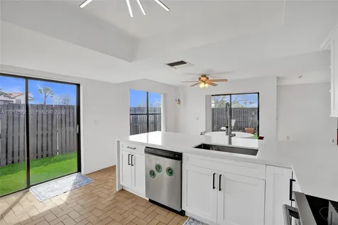 15292 SW 46th Ln Branch Miami FL 33185