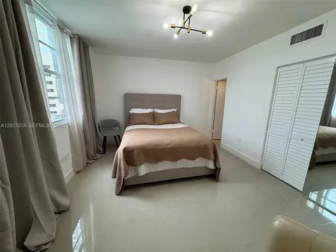 999 Brickell Bay Drive Miami FL 33131