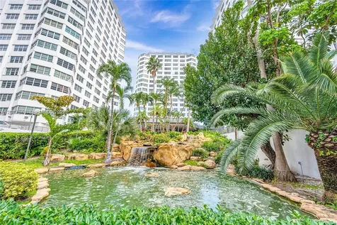 999 Brickell Bay Drive Miami FL 33131