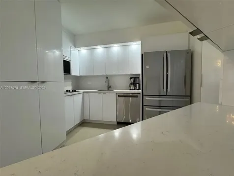 999 Brickell Bay Drive Miami FL 33131