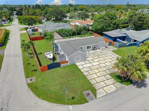 15481 SW 155th Terrace Miami FL 33187