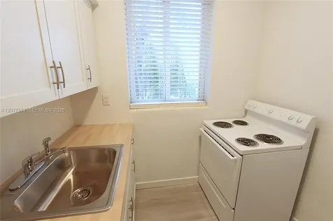 1115 Euclid Avenue Miami Beach FL 33139