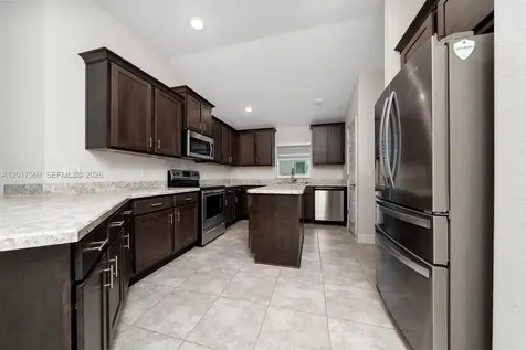 1053 Citrus Landings Boulevard Davenport FL 33837