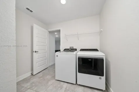 1053 Citrus Landings Boulevard Davenport FL 33837