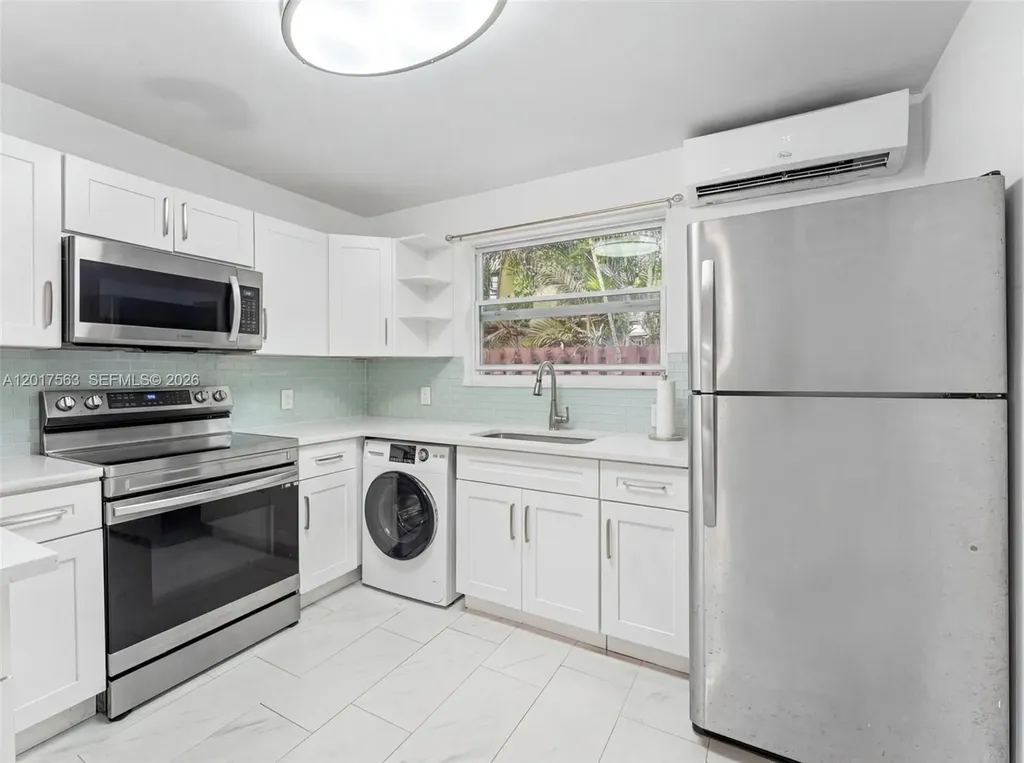 1432 NE 5th Avenue Fort Lauderdale FL 33304