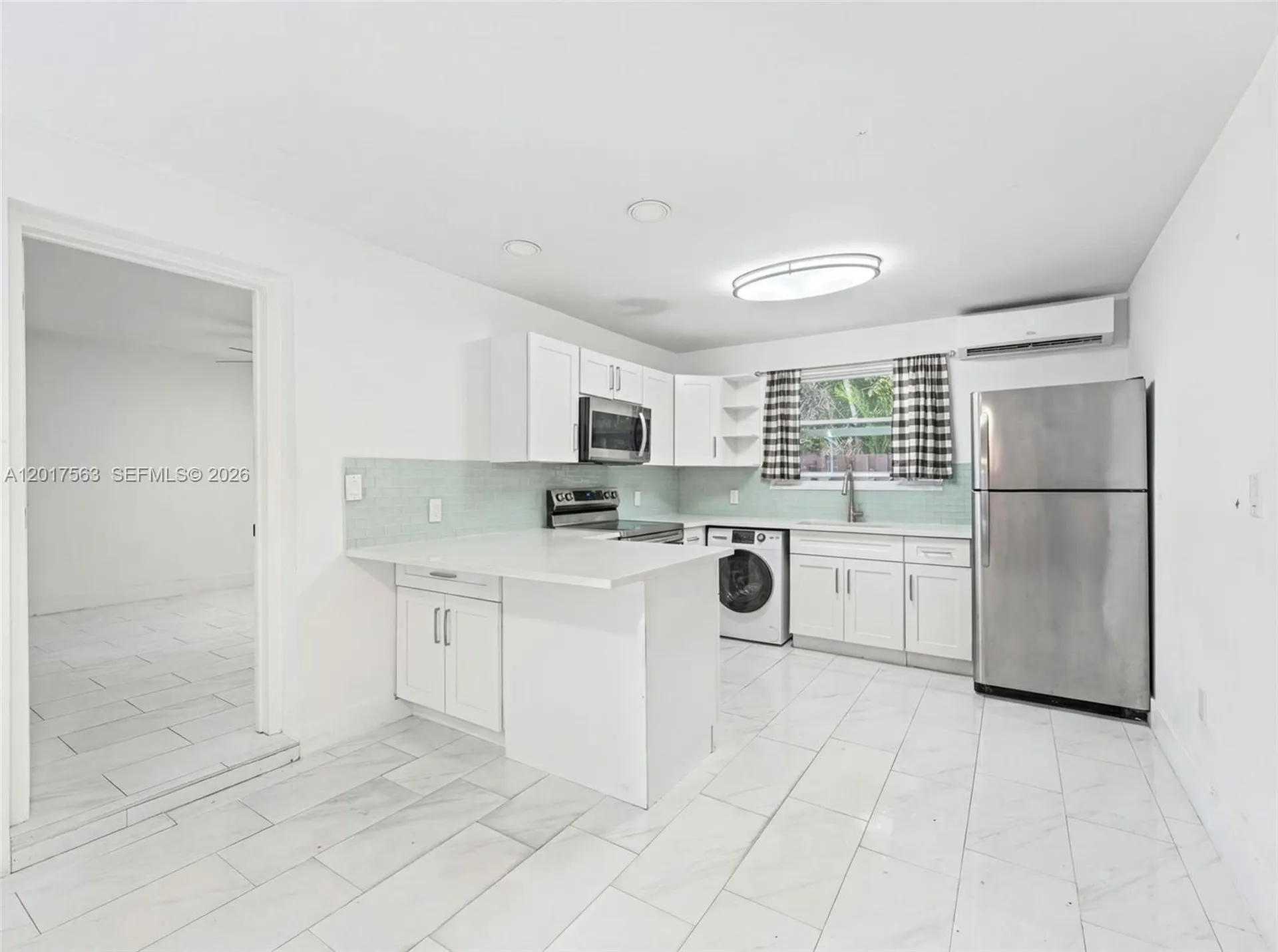 1432 NE 5th Avenue Fort Lauderdale FL 33304