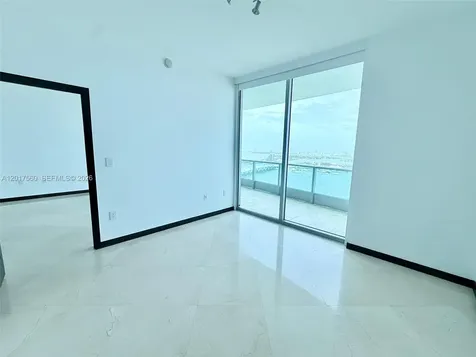 900 Biscayne Boulevard Miami FL 33132
