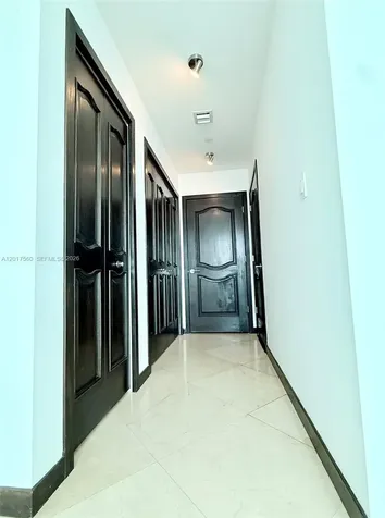900 Biscayne Boulevard Miami FL 33132