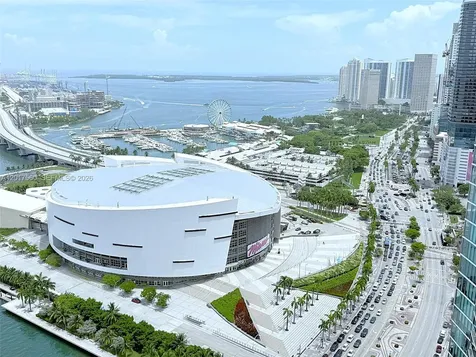 900 Biscayne Boulevard Miami FL 33132