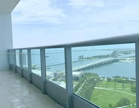 900 Biscayne Boulevard Miami FL 33132