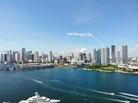 900 Biscayne Boulevard Miami FL 33132
