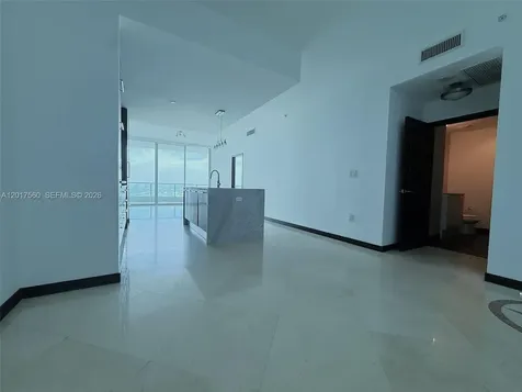 900 Biscayne Boulevard Miami FL 33132