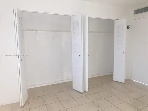 7215 NW 179th Street Hialeah FL 33015