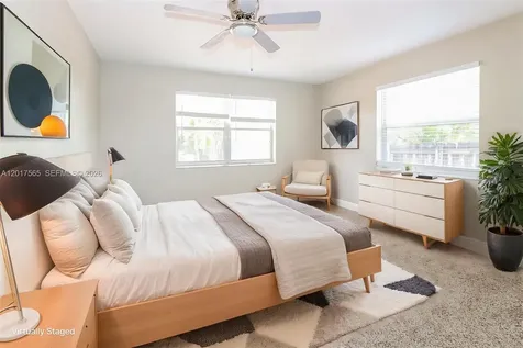 727 S Pine Street Lake Worth FL 33460