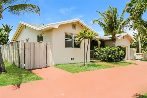 727 S Pine Street Lake Worth FL 33460