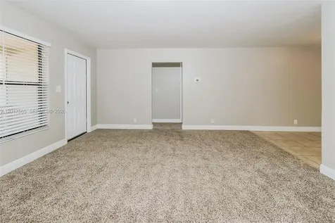 727 S Pine Street Lake Worth FL 33460
