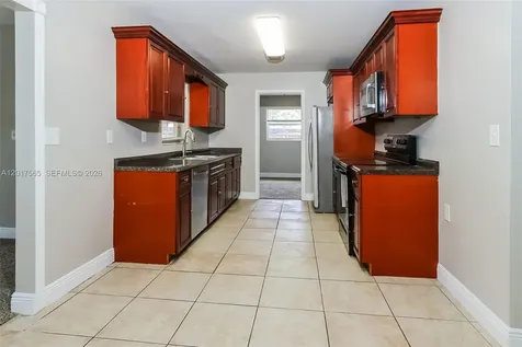 727 S Pine Street Lake Worth FL 33460