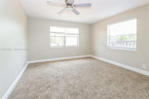 727 S Pine Street Lake Worth FL 33460
