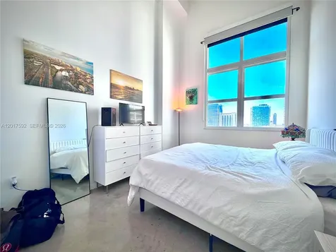 133 NE 2nd Avenue Miami FL 33132