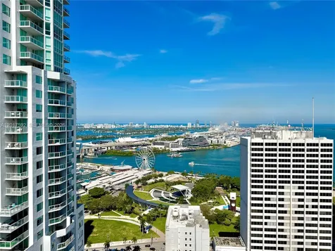 133 NE 2nd Avenue Miami FL 33132