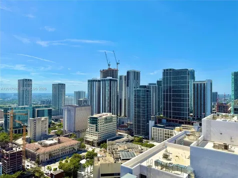 133 NE 2nd Avenue Miami FL 33132