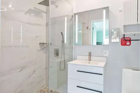 22 NE 44th Street Miami FL 33137